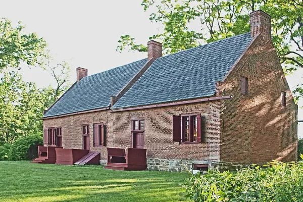 Luykas Van Alen House