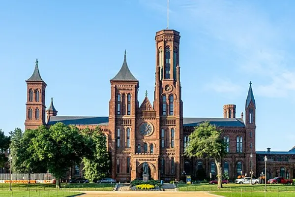 Smithsonian Institution Building (The Castle)