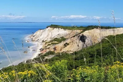 Boston to Martha's Vineyard Day Trip with Optional Island Tour