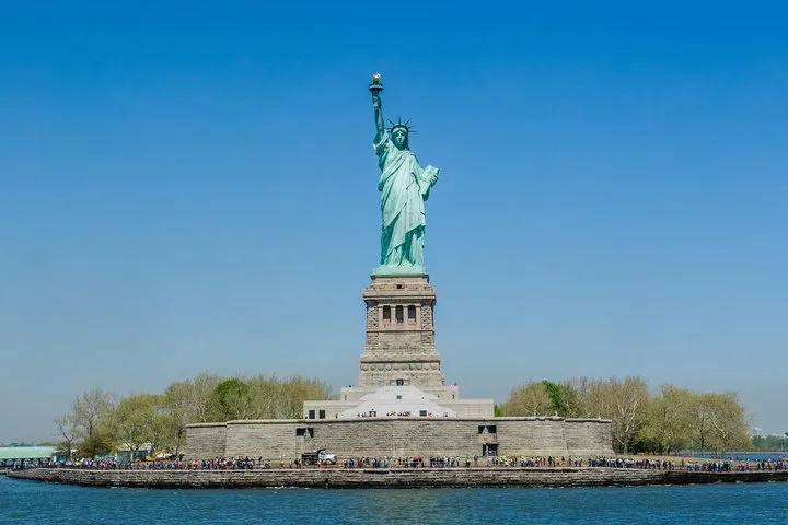 Circle Line: New York City Statue of Liberty Super Express Cruise