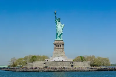 Circle Line: New York City Statue of Liberty Super Express Cruise