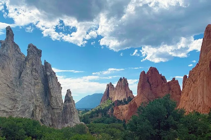 Pikes Peak COG Railway & Garden of Gods Tour