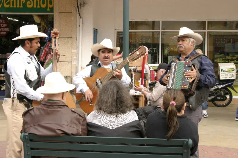 En Vivo: La Maquinaria Nortena Tickets and Info