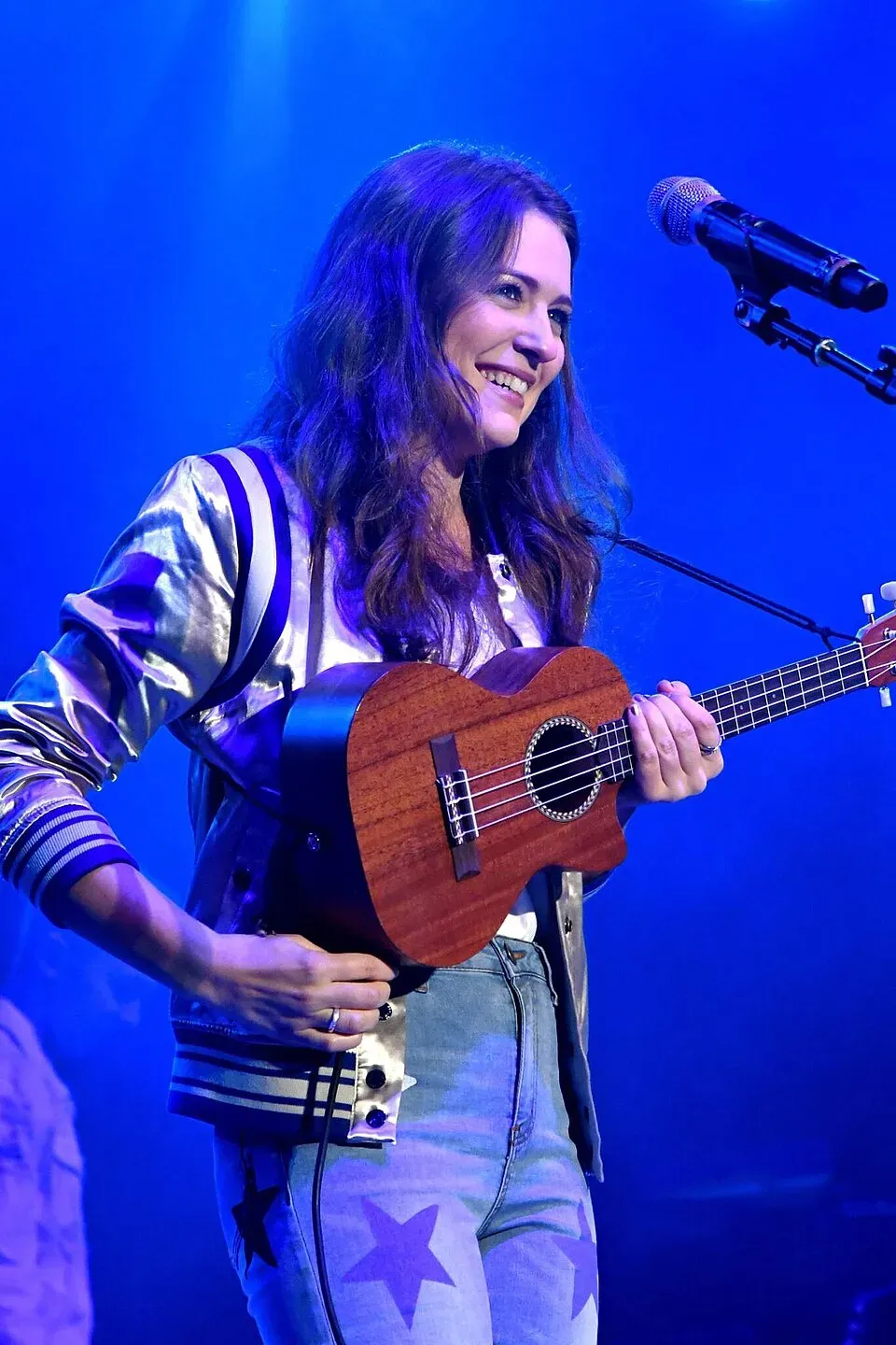 Leanna Crawford Tickets and Info