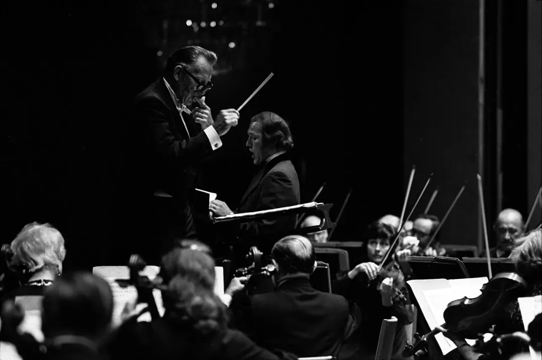 Los Angeles Master Chorale Tickets and Info