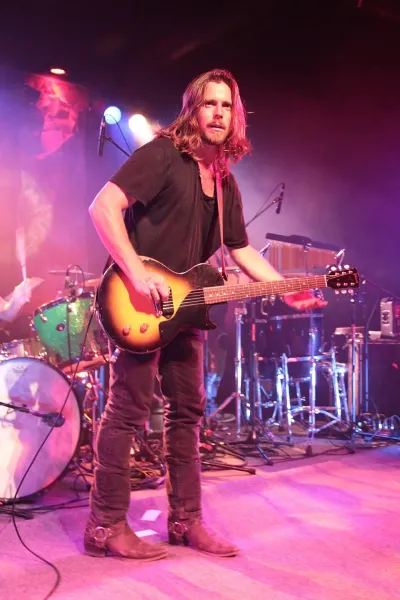 Lukas Nelson & Molly Tuttle