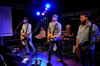 Micky and The Motorcars