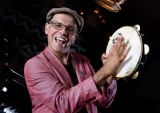 Nanny Assis Performs "Afro-Jobim"