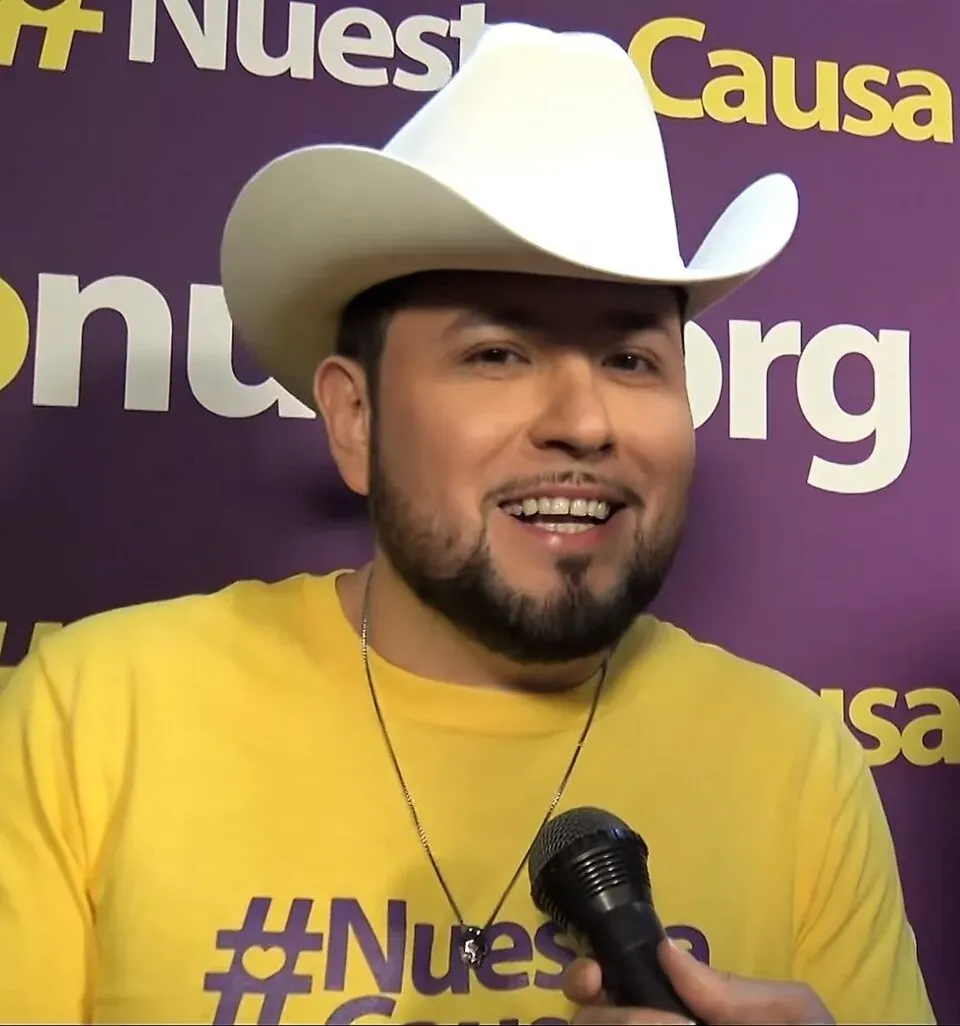 Roberto Tapia Tickets and Info
