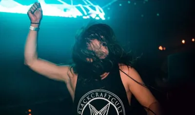 Seven Lions