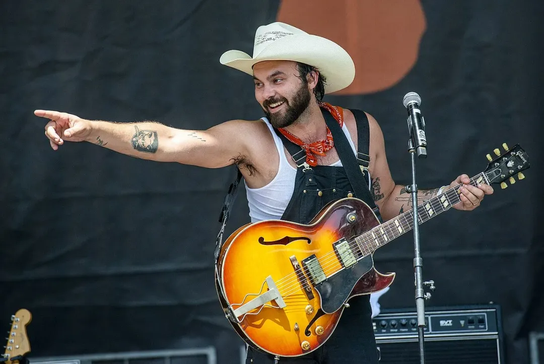 Shakey Graves & Dope Lemon
