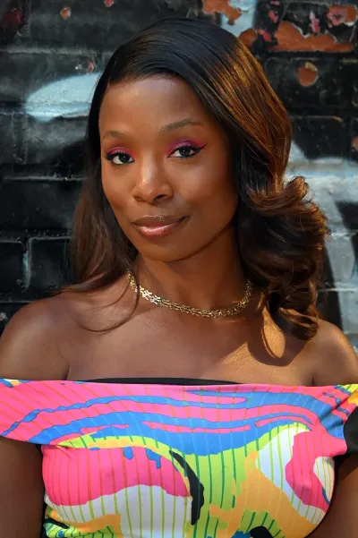Sydnee Washington