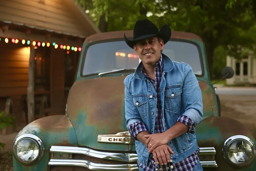 Aaron Watson