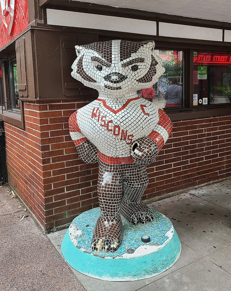 Wisconsin Badgers vs. Rutgers Scarlet Knights
