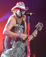Bret Michaels & Buckcherry