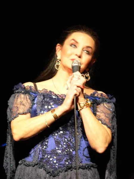 Crystal Gayle Tickets and Info