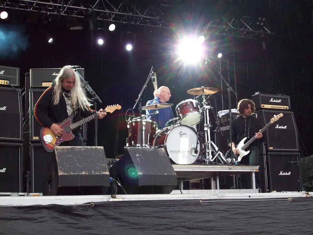 Dinosaur Jr. & Stef Chura