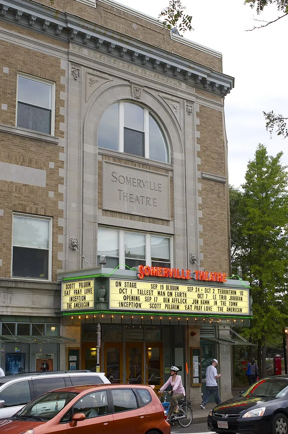 Somerville Theatre, Somerville