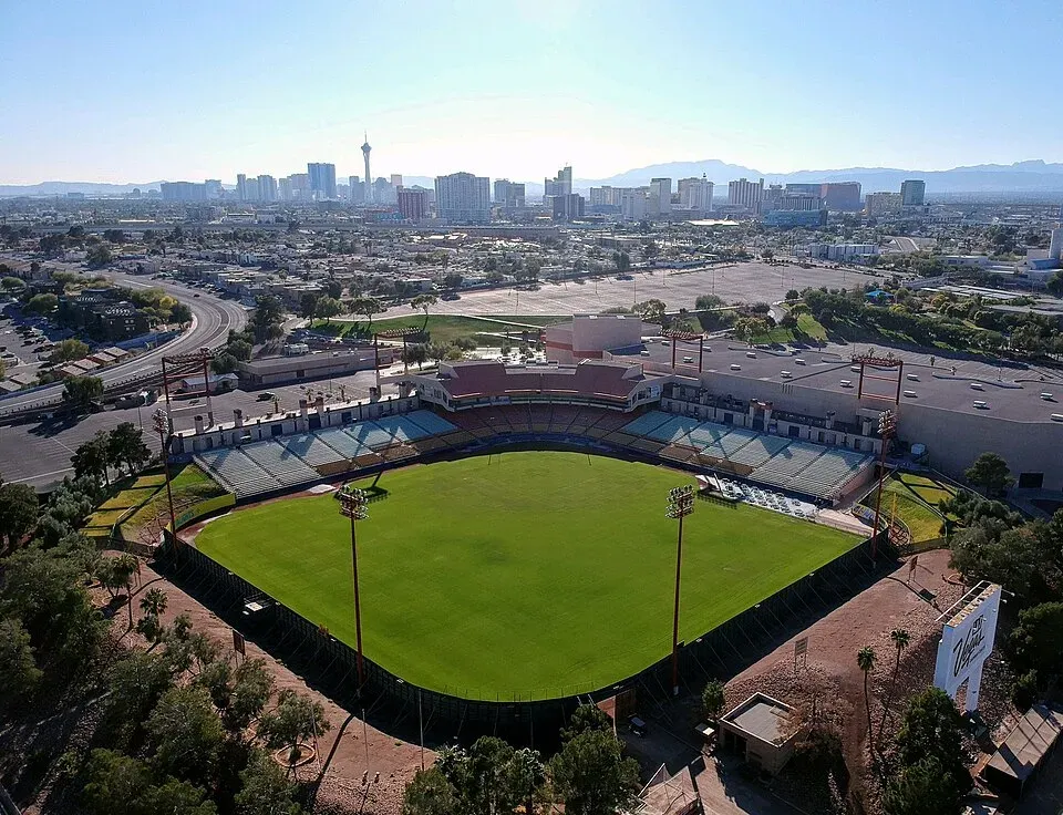 Las Vegas Lights FC vs. Oakland Roots SC Tickets and Info