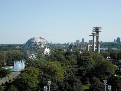 Flushing Meadows - Corona Park