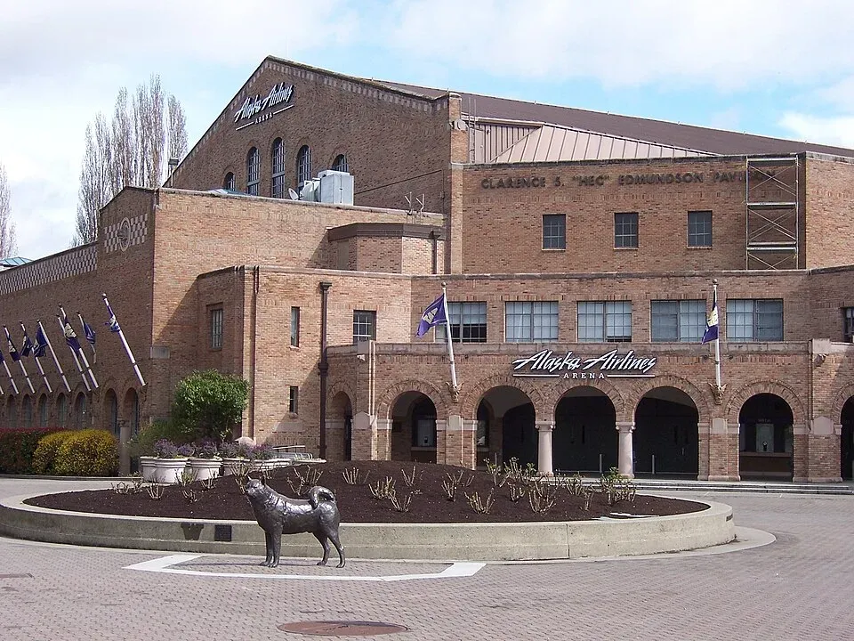 Washington Huskies Women's Volleyball vs. Lipscomb Bisons Tickets and Info