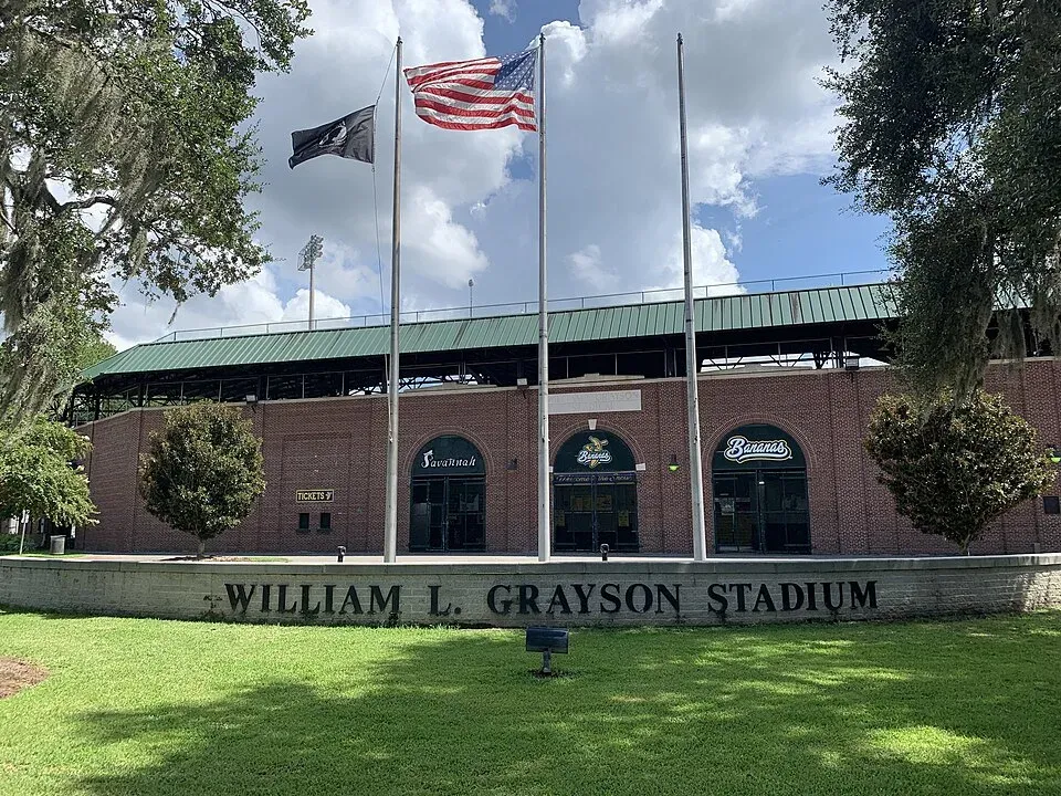 Grayson Stadium, Savannah