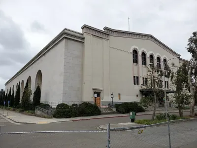 Calvin Simmons Theatre at Henry J. Kaiser Center for the Arts
