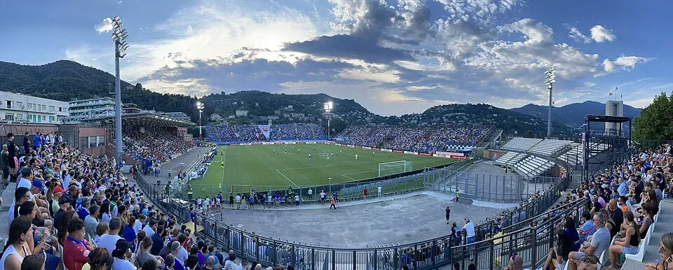 Stadio Giuseppe Sinigaglia, Breccia