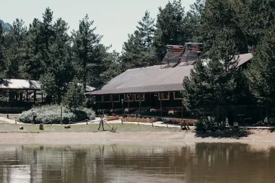 Linger Lodge Restaurant & Campground