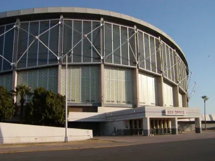 Arizona Veterans Memorial Coliseum, Phoenix