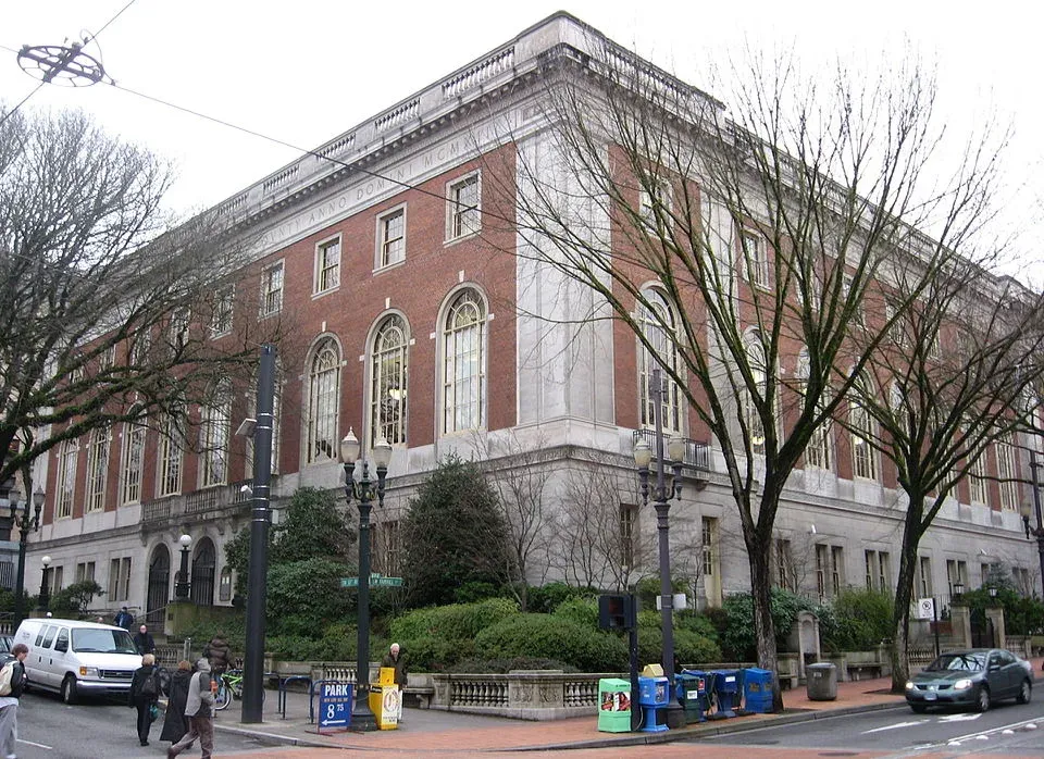 Central Library (Portland, Oregon), Portland