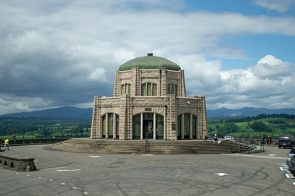 The Vista House, Portland