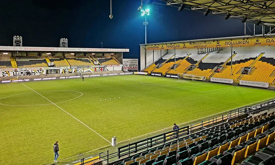 Daknamstadion, Lokeren