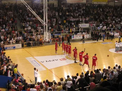 Halle Andre Vacheresse