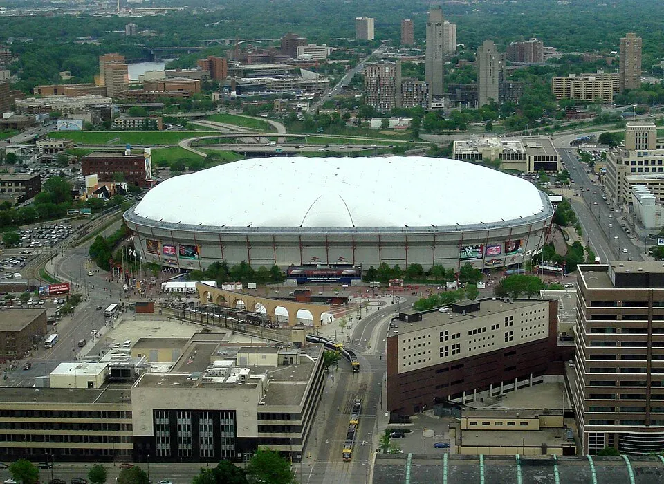 HHH Metrodome, Minneapolis