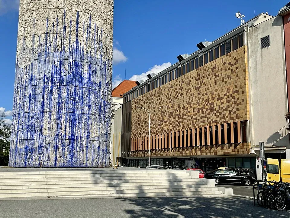 Kralovka Arena, Prague