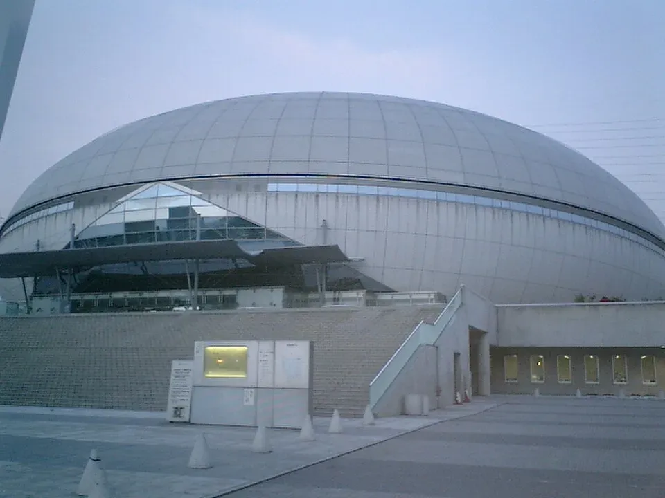 Namihaya Dome, Osaka