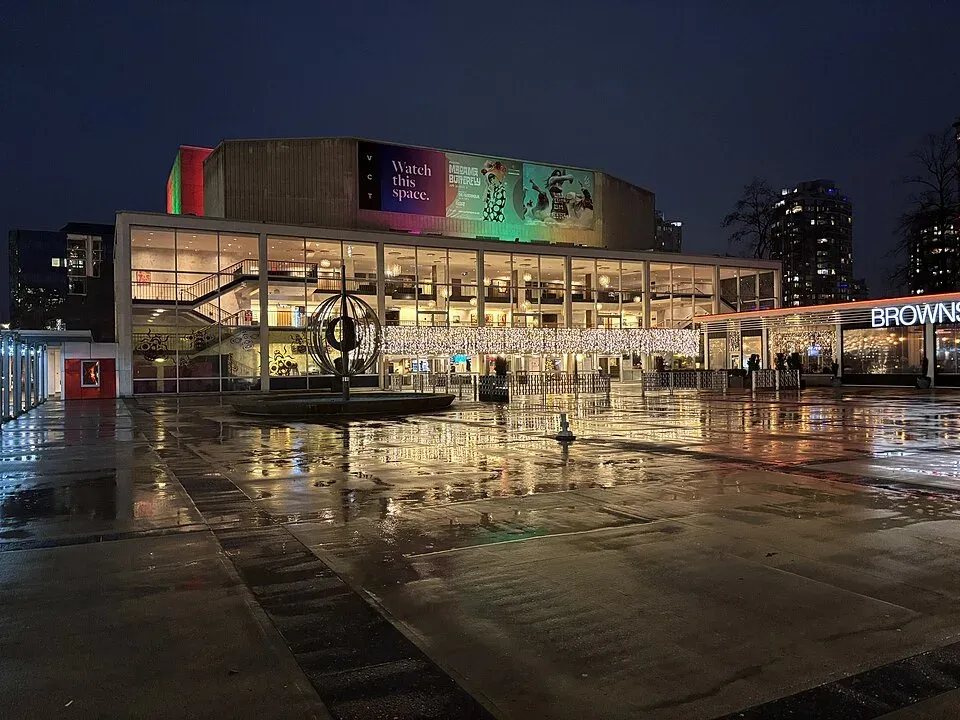 Queen Elizabeth Theatre, Vancouver