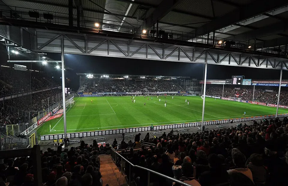 Schwarzwald Stadion, Freiburg