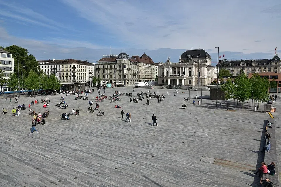 Sechselautenplatz, Zurich