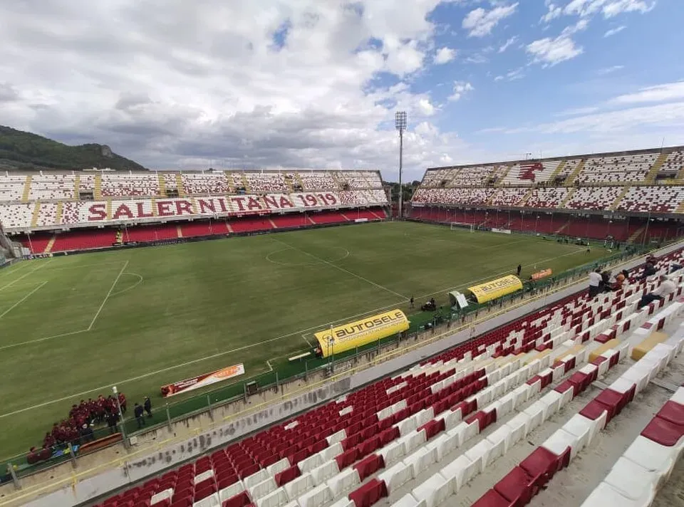Stadio Arechi, Salerno