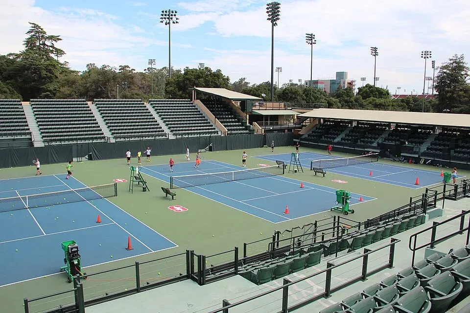 Taube Family Tennis Stadium, Stanford