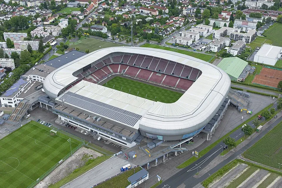 Worthersee Stadion, Klagenfurt