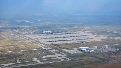 Photo of Denver International Airport