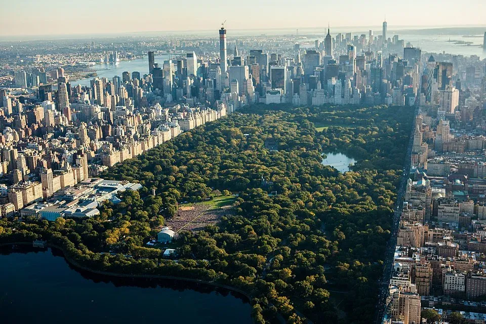 200 Central Park S, New York