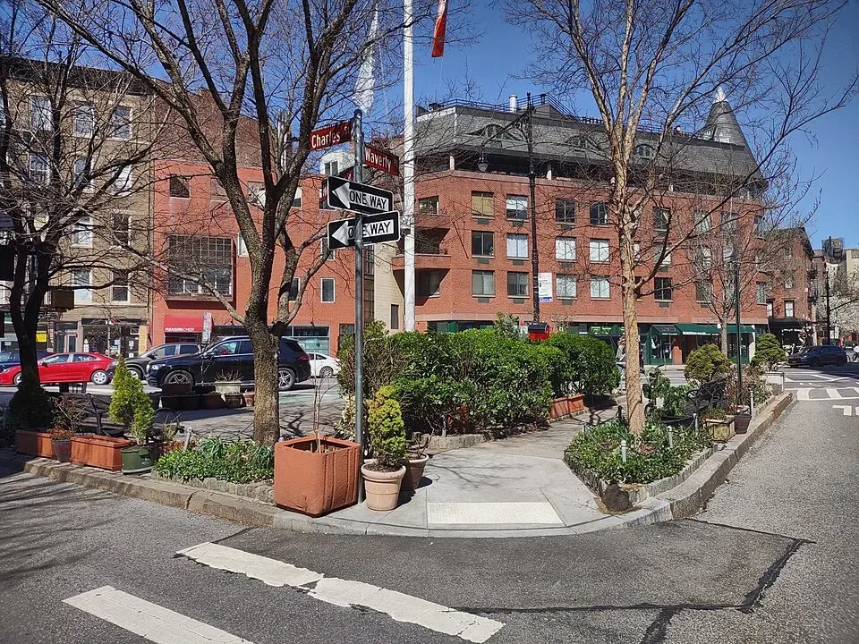 McCarthy Square, New York