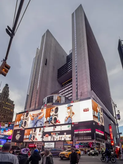New York Marriott Marquis