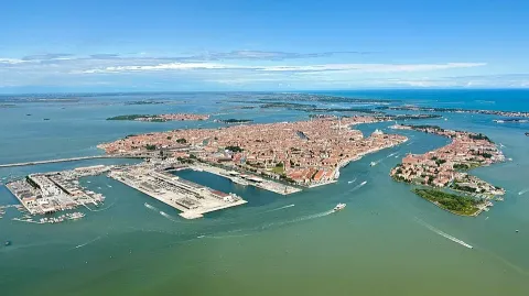Photo of Venice Sign