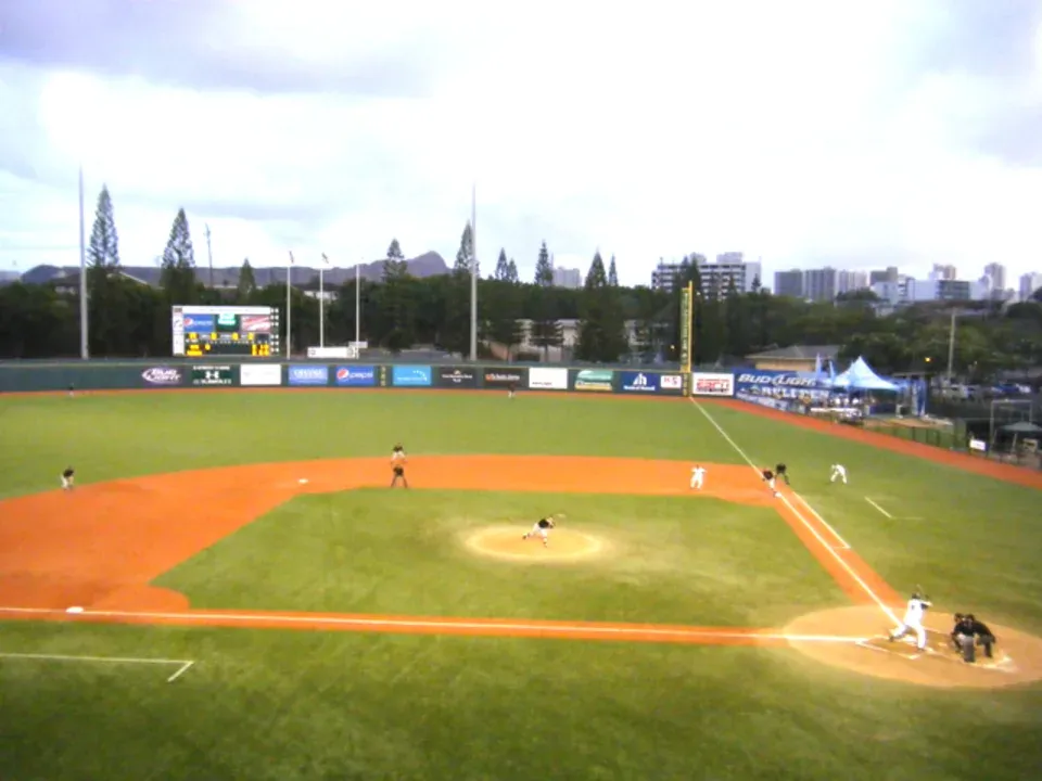 Hawaii Rainbow Warriors vs. New Mexico Lobos Tickets and Info