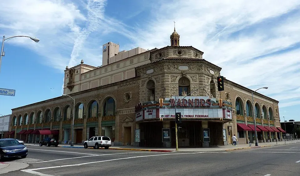 Warnors Theater, Fresno